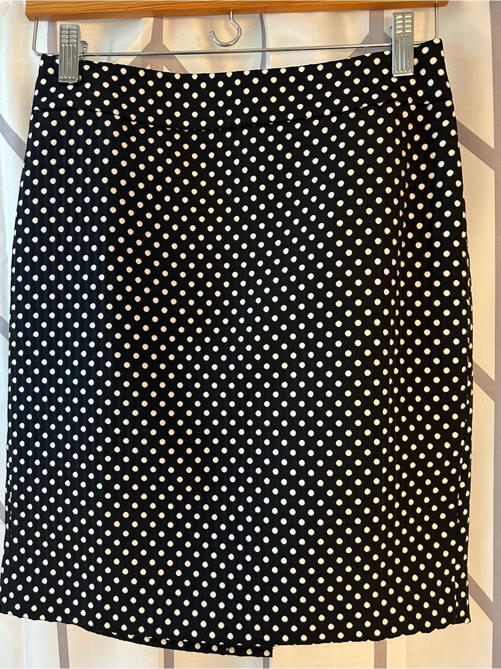 Ann Taylor Black and White Dotted Pencil Skirt